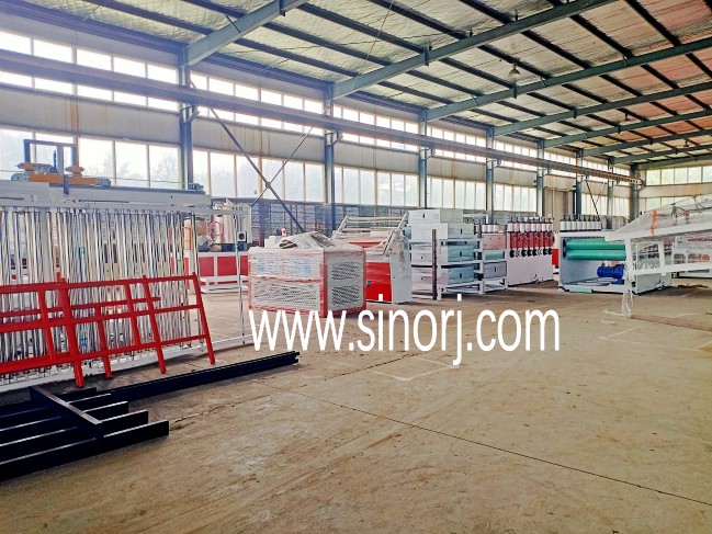 工廠試機，國外裝柜，國內(nèi)平板同步進行中